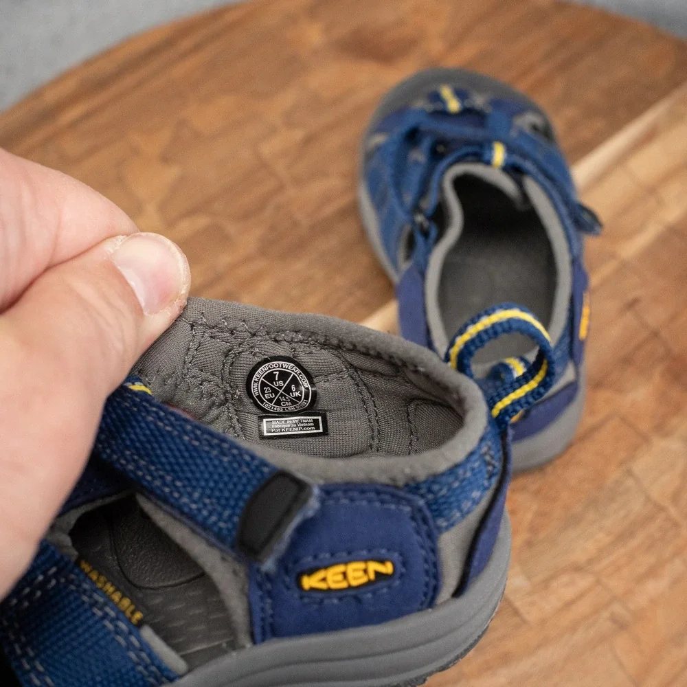 Little Kids Keen Newport H2 Blue Strappy Outdoor Shoes Sandals Size 7 C